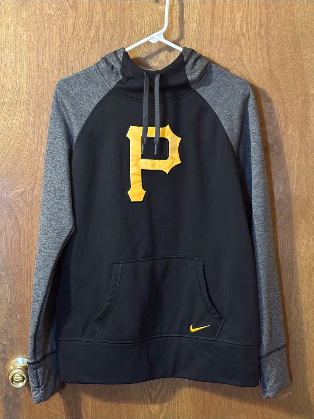 Nike Men’s Black and Gray Crewneck Hoodie with Yellow Pittsburgh Pirates Logo